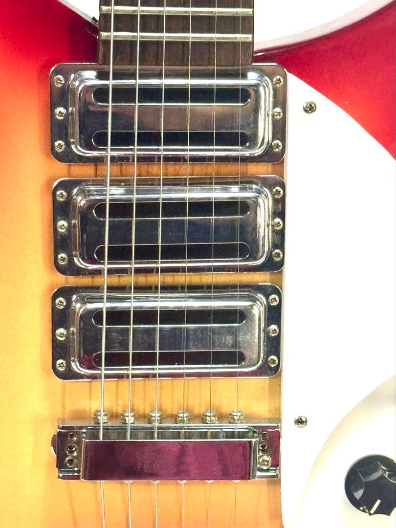 リッケンバッカー320タイプギター