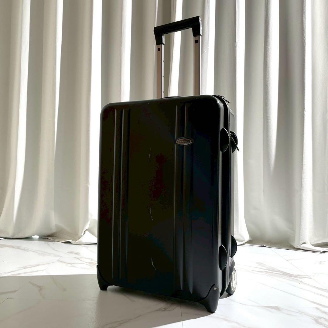 美品✨ZERO HALLIBURTON 機内持込可 約34L キャリーケース