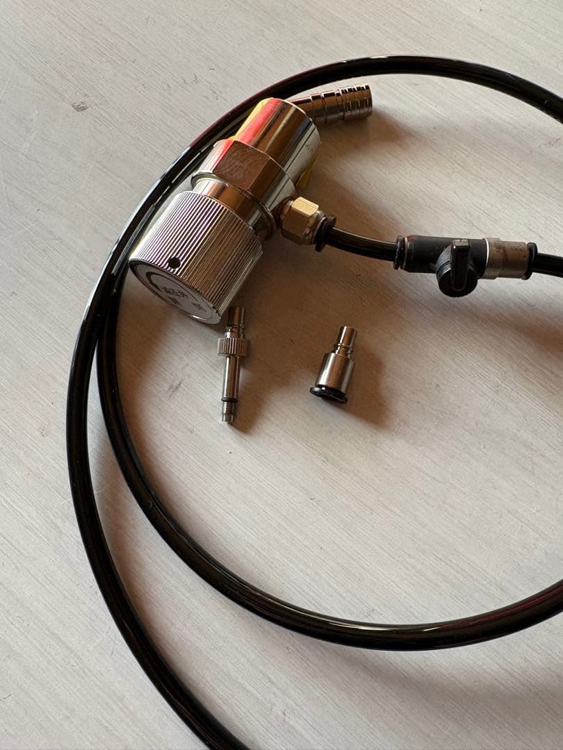 ガスガン用レギュレータマルイ用コネクタ付き