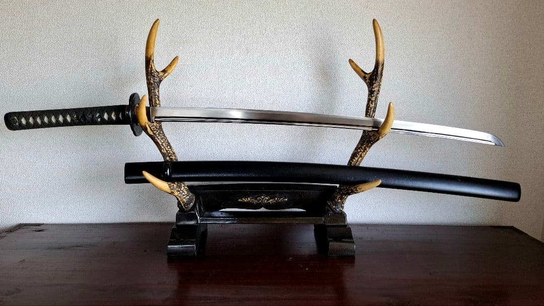 ※ワケアリ特価※　居合刀　2尺3寸　重さ930g（鞘払って）