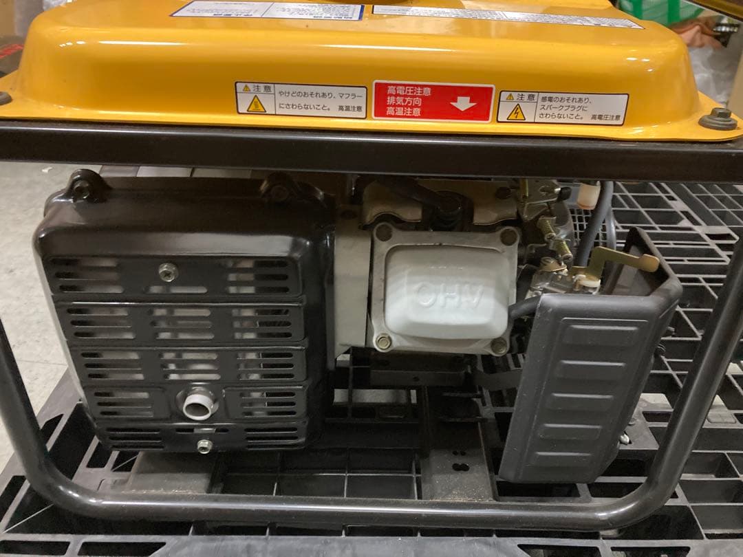 SUZUKI GENERATOR SV2300L ガソリンエンジン 発電機
