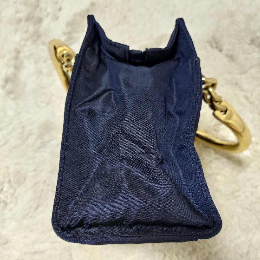 PRADA トライアングルロゴ ミニハンドバッグ ブラック ゴールド