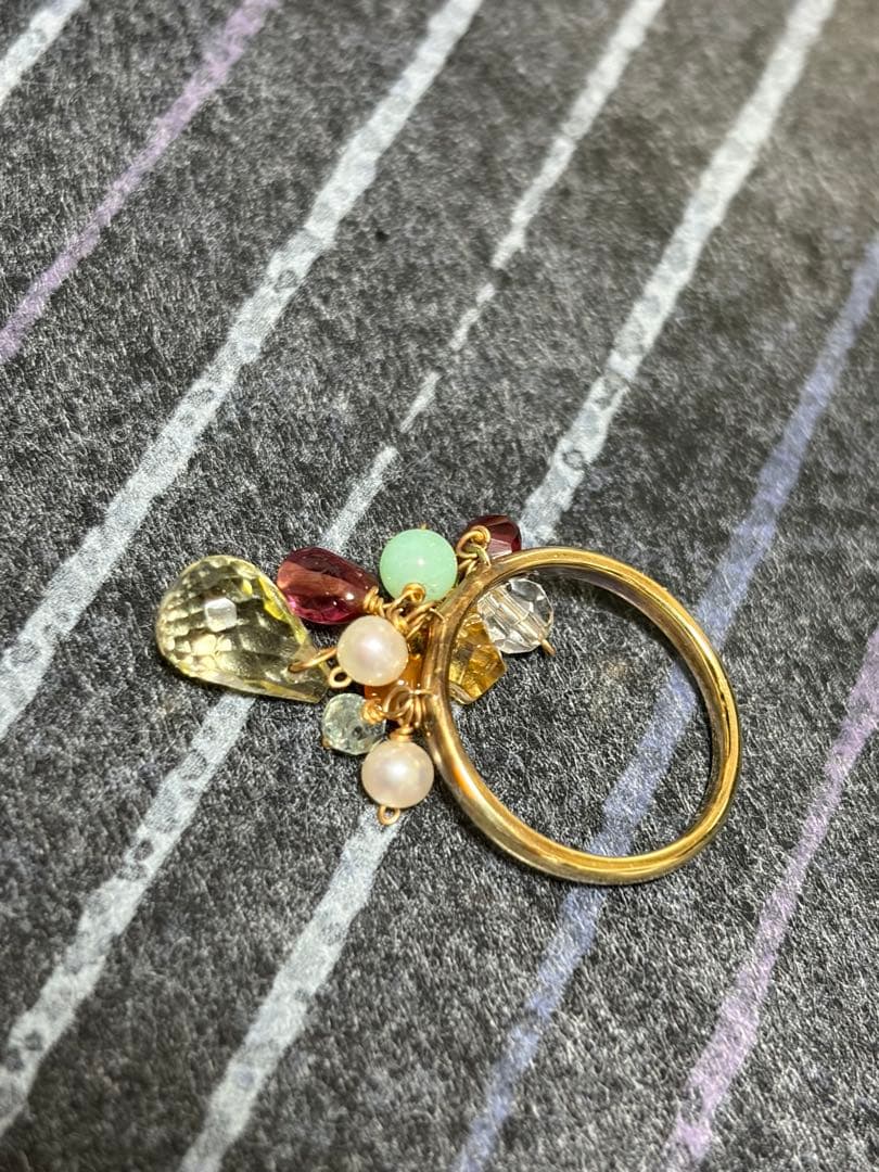 ⭐️K14イエローゴールドリング 天然石チャーム付き