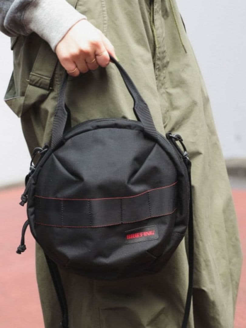 BRIEFING ビームスボーイヘルメットバック