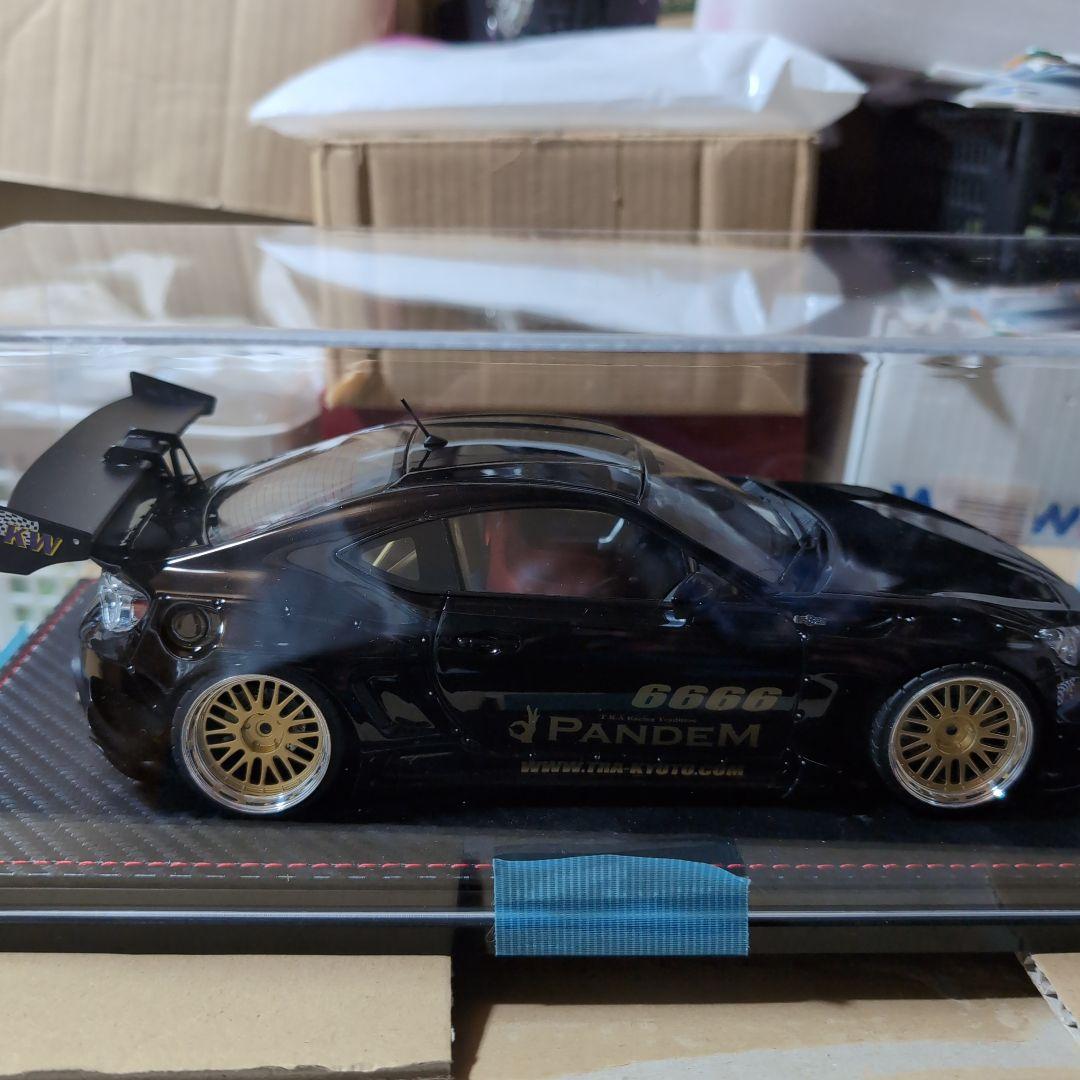 イグニッションモデル　1/18 パンデム86