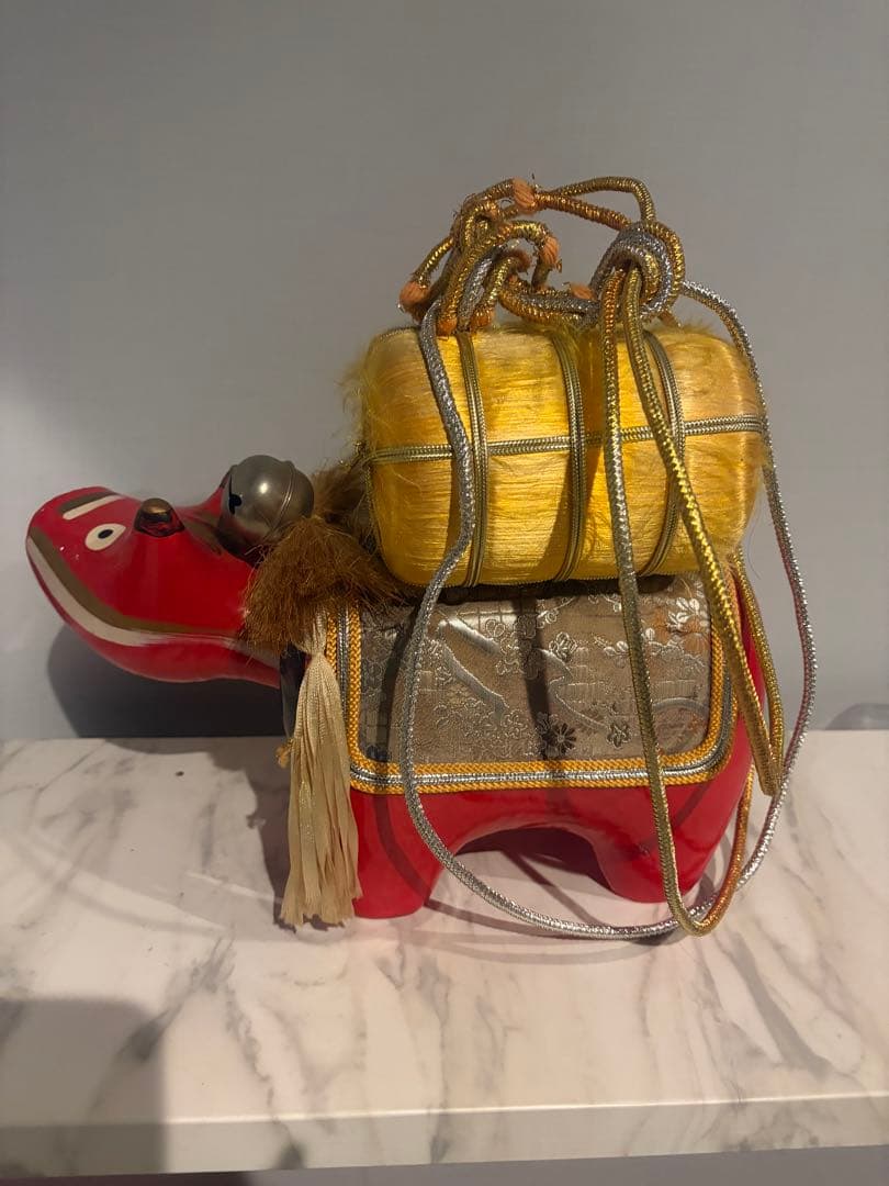 赤べこ 縁起物 金俵付き 置物 開運 福島 郷土玩具