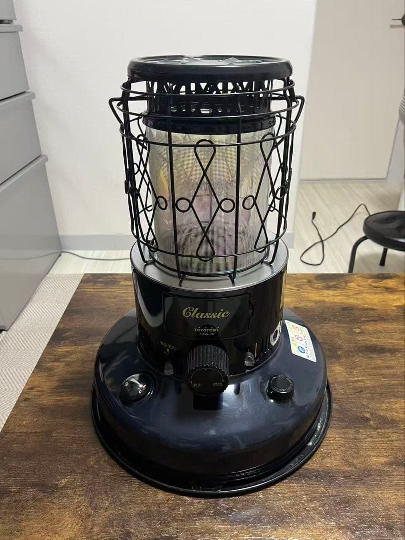 美品トヨトミ（TOYOTOMI）石油ストーブ クラシック CL-25Eあみ