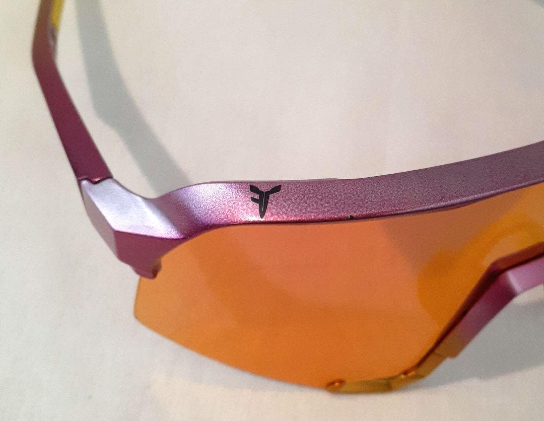 中古 100% S3 2023 タティスモデル ワンハンドレッド サングラス