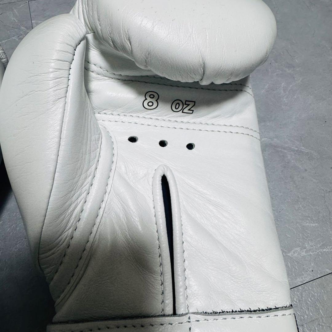 Winning グローブ 8オンス 白