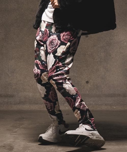 【新品】GLIMCLAP　ボタニカルパターン　ジャージーパンツ