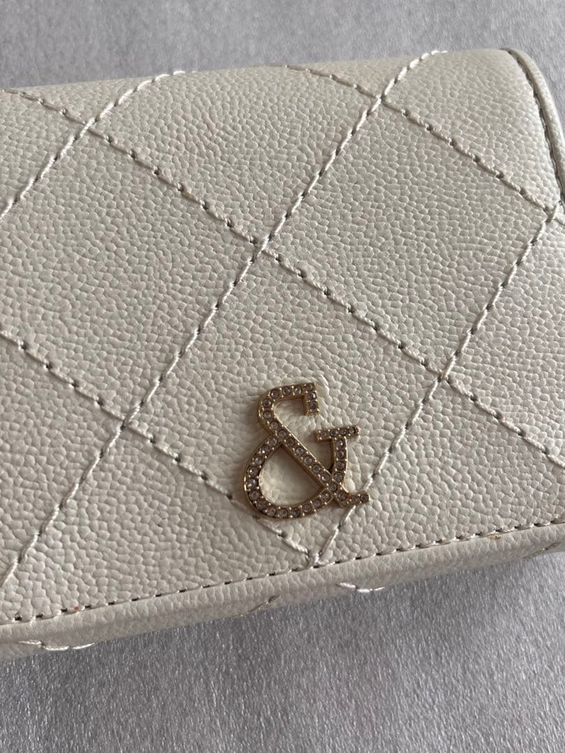 PINKY&DIANNE ホワイト 二つ折り財布 未使用品