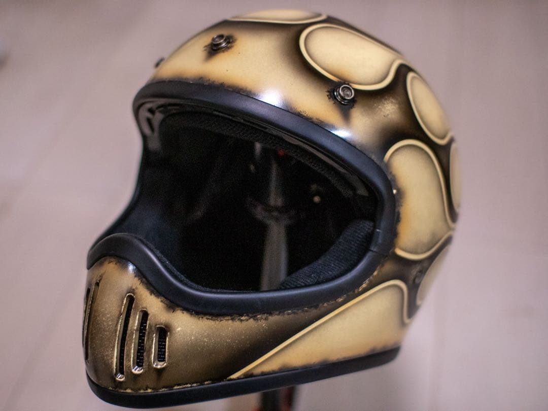 新品未使用　ビンテージ　オフロード　ヘルメット アイボリーエイジング黒フレア
