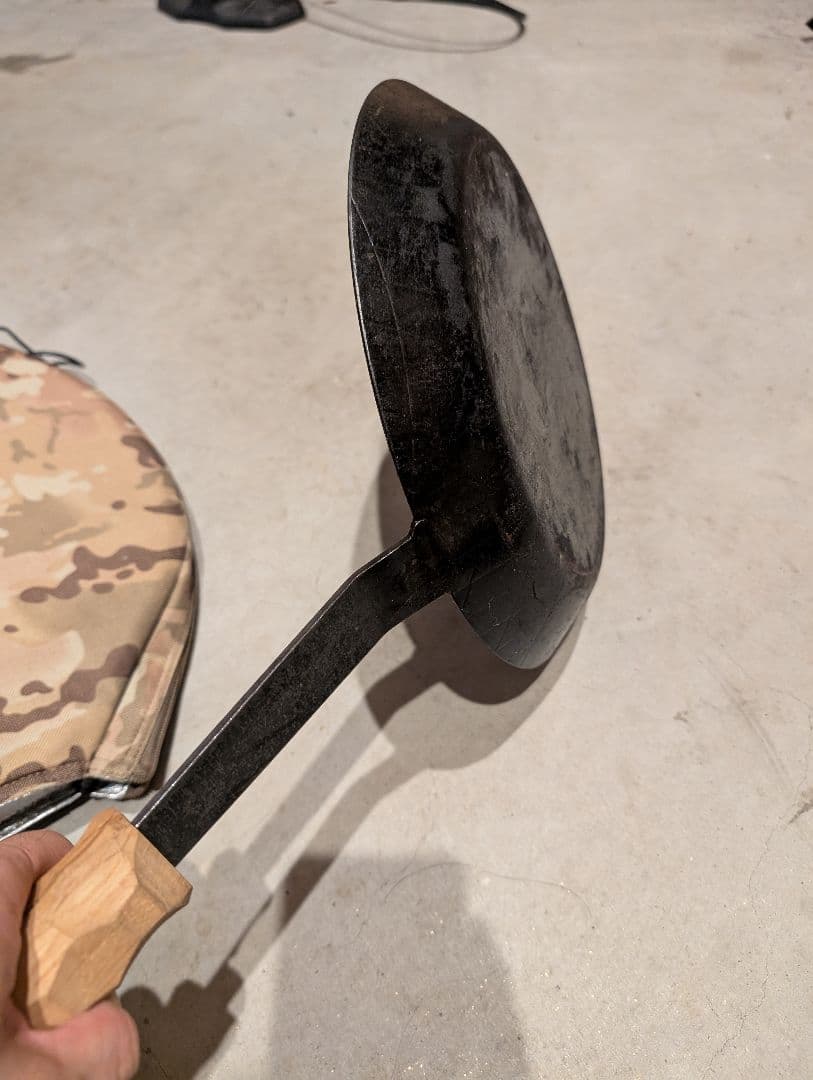 鉄製フライパンタークアシモグリップバリスティック3点セットキャンプアウトドア