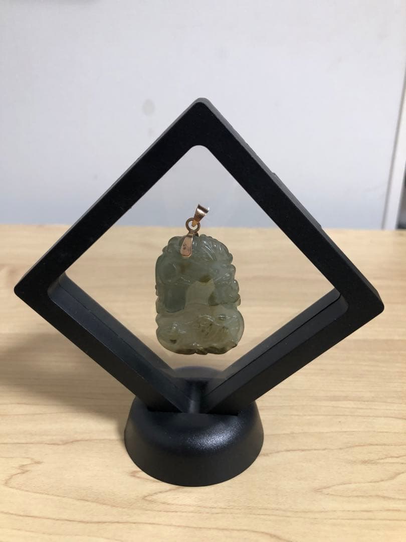 激安★翡翠トップ★最高級★フロートコレクションケース付き