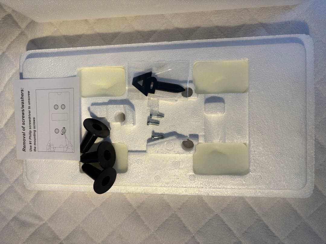 スズキ ジムニー 1/18 キネティックイエロー