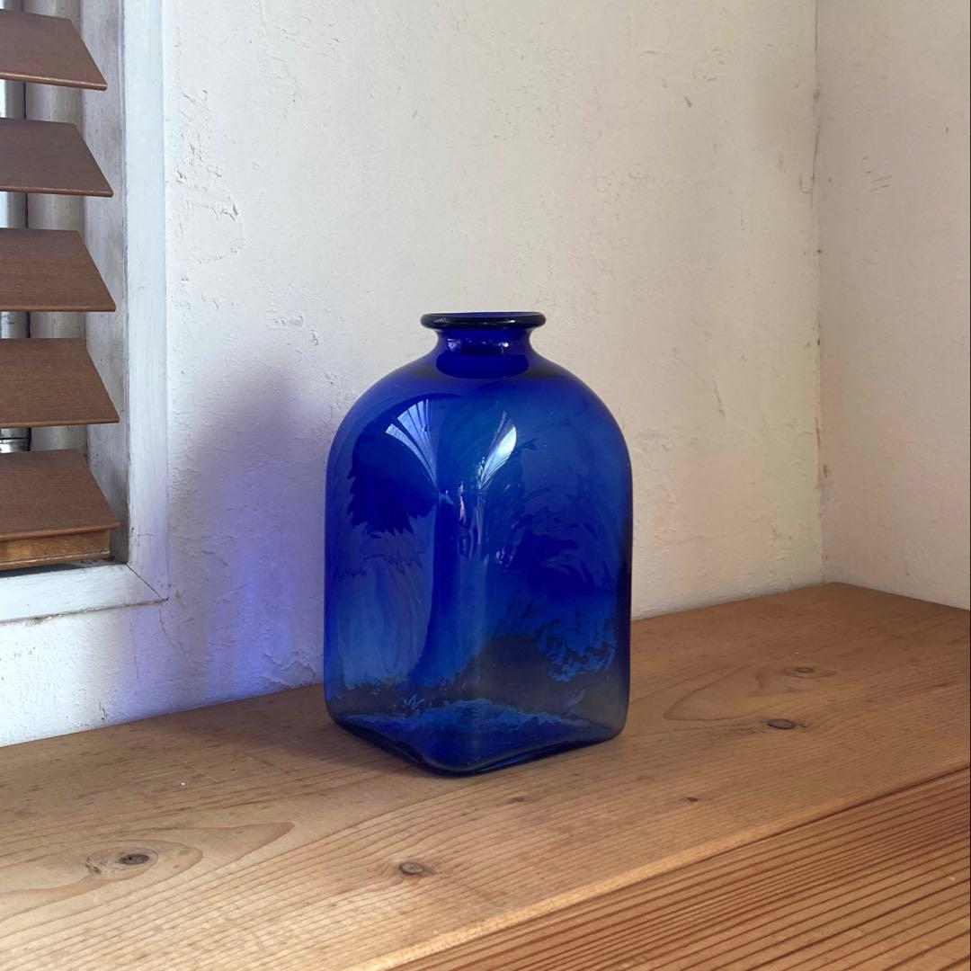 倉敷ガラス 小谷真三　花瓶　小谷ブルー　ビンテージ