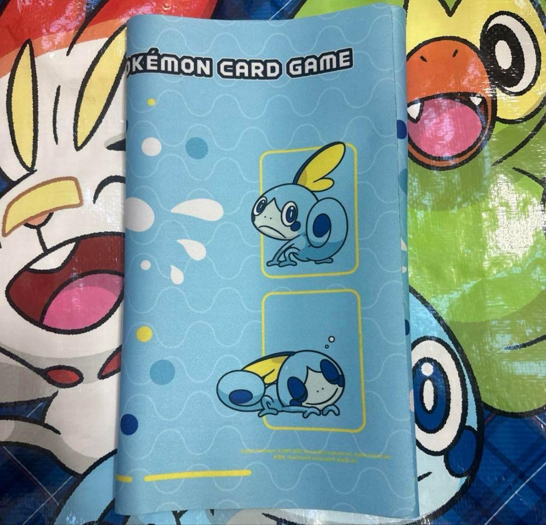 ポケモン　海外　韓国　袋付プレイマット　メッソン