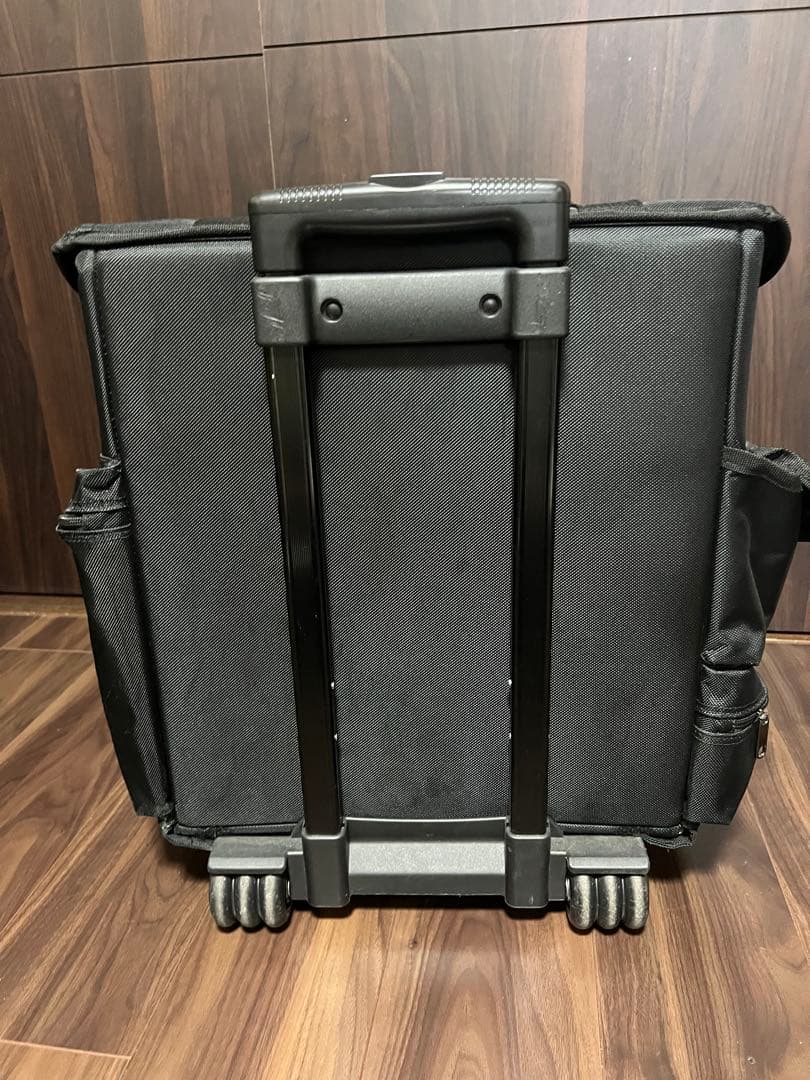 アーティストキャリア　　メイクボックス