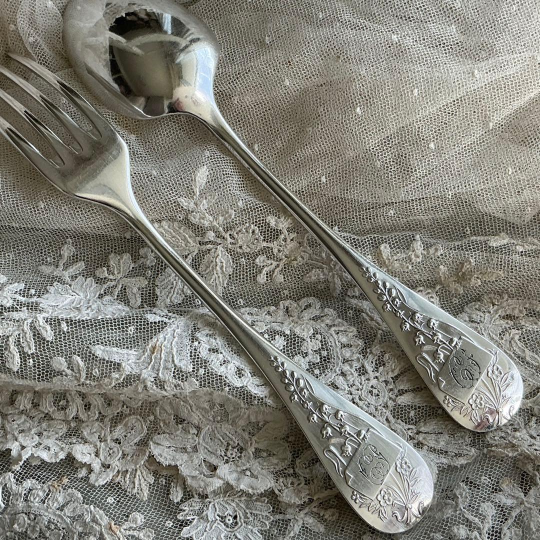【C-２】フランスアンティーク　すずらん　１組　スプーン＆フォーク　モノグラム
