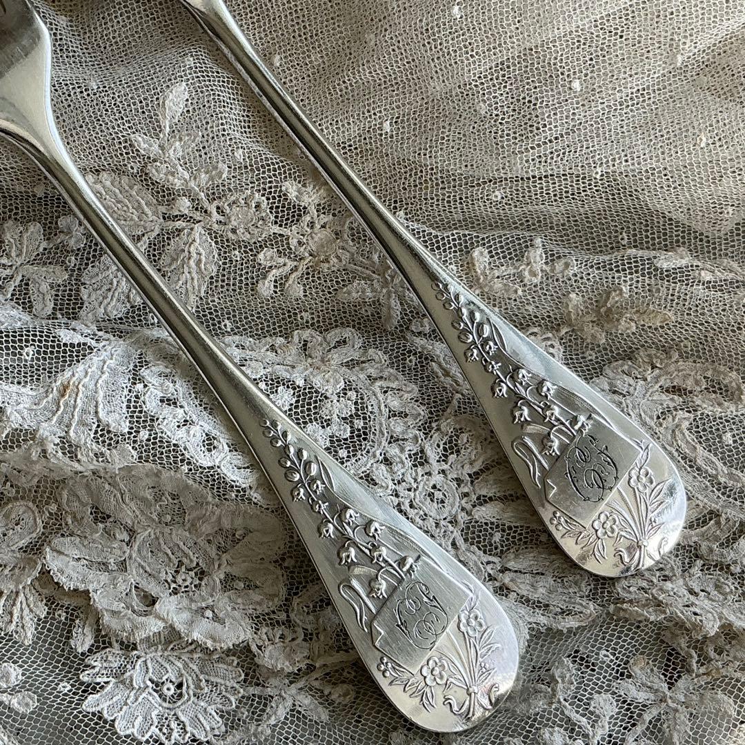 【C-２】フランスアンティーク　すずらん　１組　スプーン＆フォーク　モノグラム
