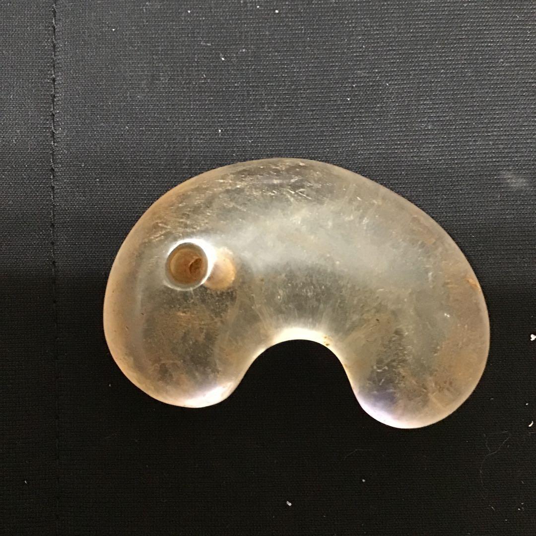 出土品　縄文時代　透明　水晶　大型勾玉　古代　浪漫　神話　コレクション
