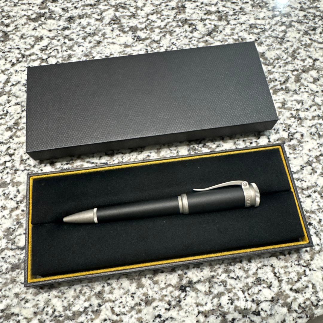 送料無料　新品未使用　ダンヒル　ボールペン　艶消しブラック