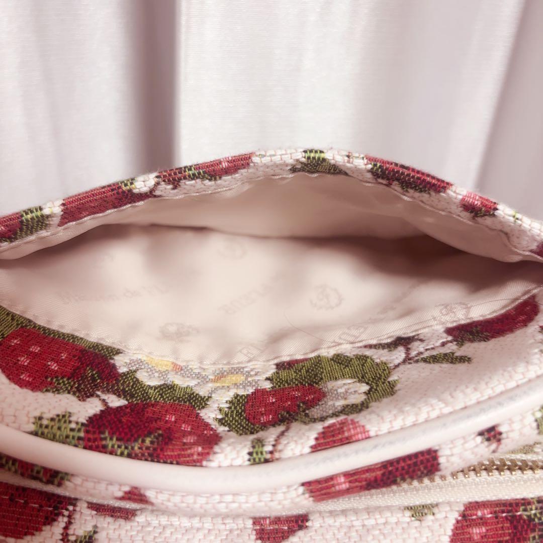 に*ち様 Maison de FLEUR いちごゴブランショルダーバッグ