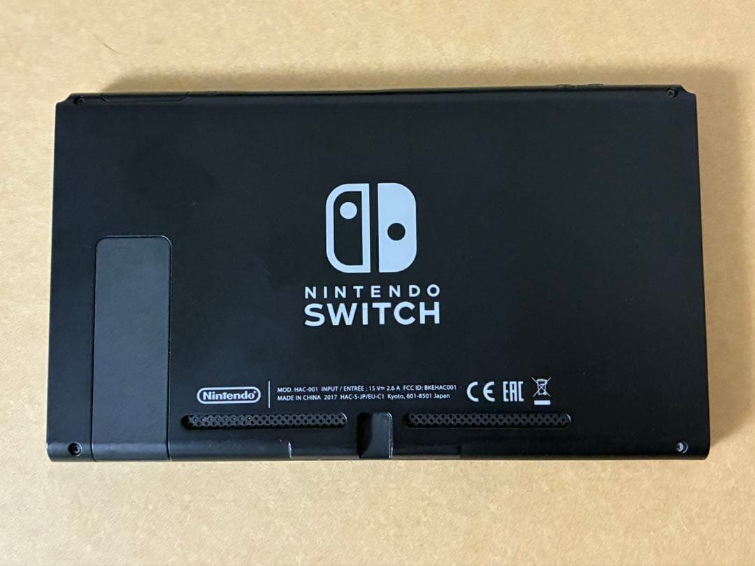 Nintendo Switch ジョイコン以外の本体と付属品
