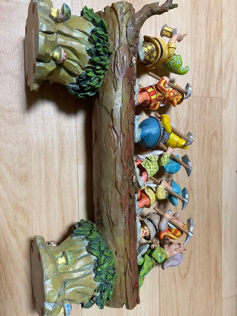 7人の小人 白雪姫　ディズニー　フィギュアdisney