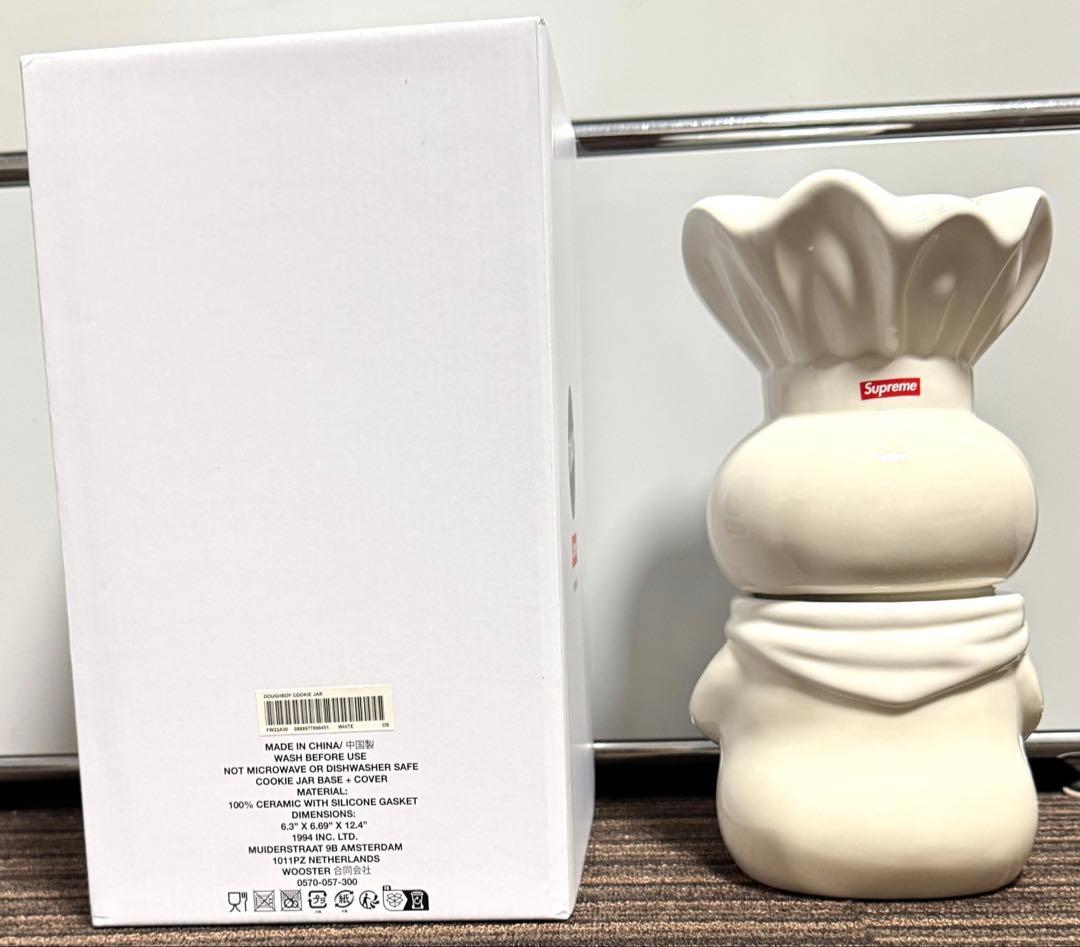 Supreme シュプリーム x pillsbury ドゥボーイ クッキージャー