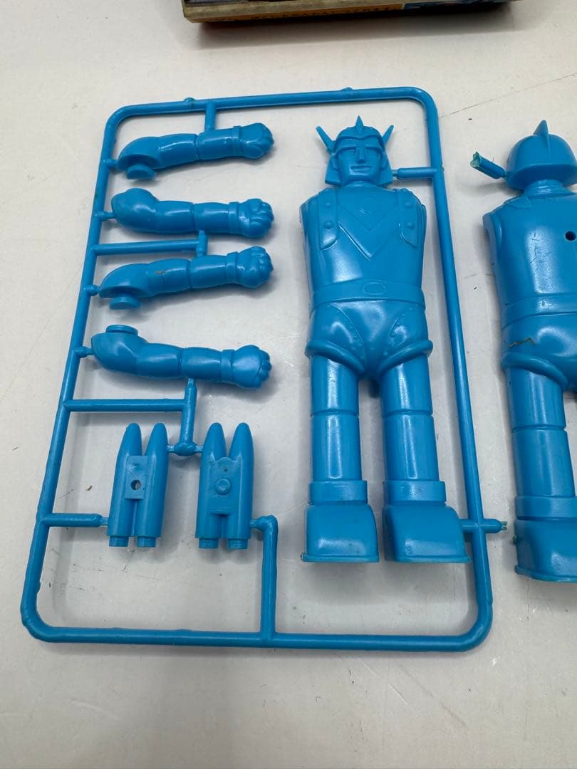 マルイ　絶版　ミニキングロボ