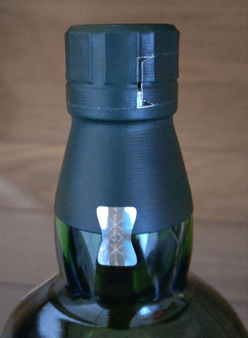 SUNTORY WHISKY 白州18年 700ml