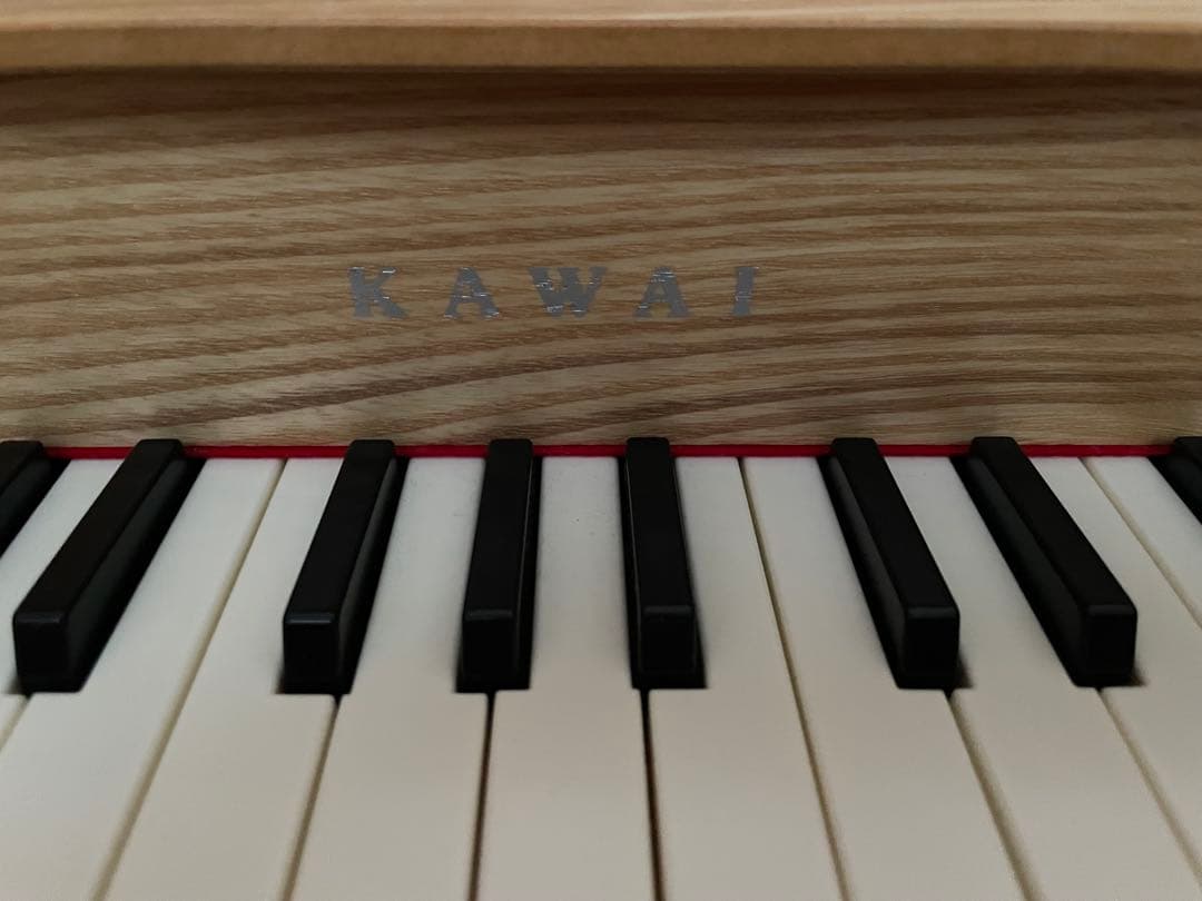 カワイ　グランドピアノ ナチュラル1144 おまけ付き