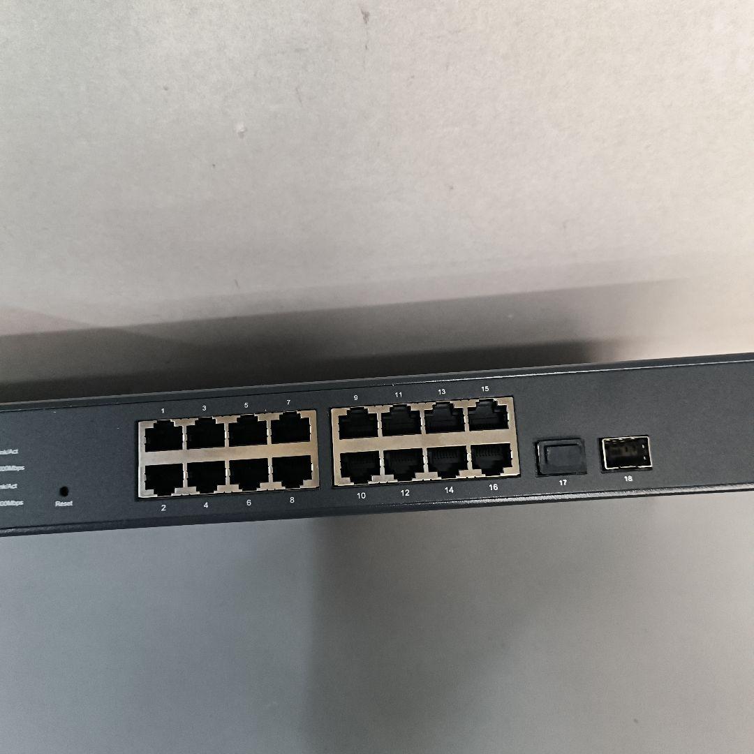 TP-Link16ポート ギガビットスマートスイッチ TL-SG2218(UN)