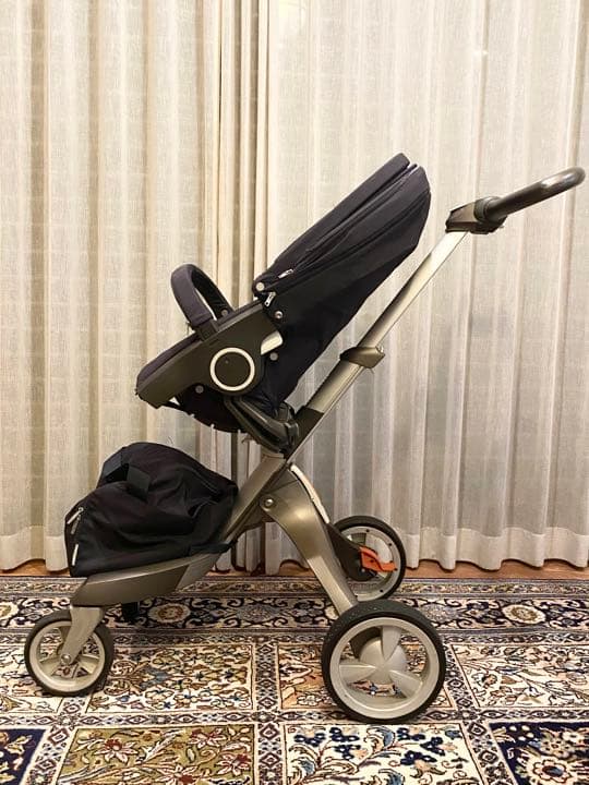 STOKKE　ストッケ　エクスプローリーV4