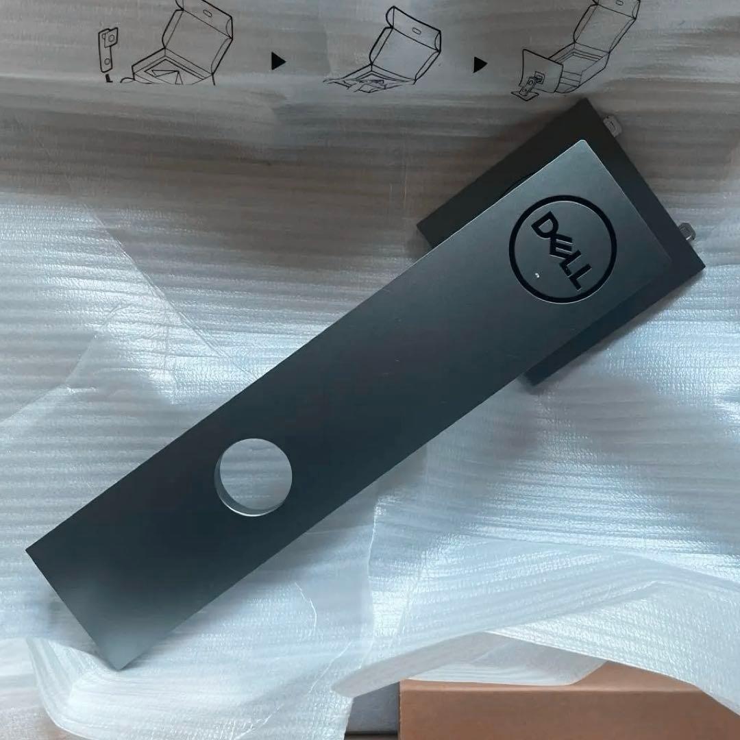 DELL 4Kモニター 27インチ U2720QM【表示不良あり／動作良好】