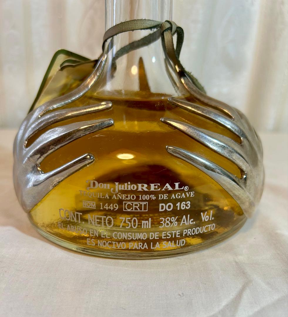 Don Julio REAL テキーラ オリジナルボックス付き　ドンフリオ