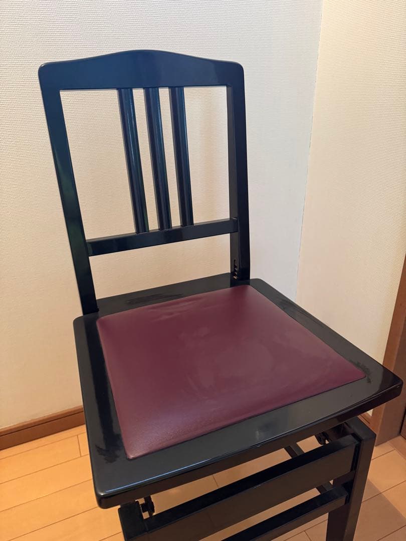 ピアノ　トムソン椅子　peacock