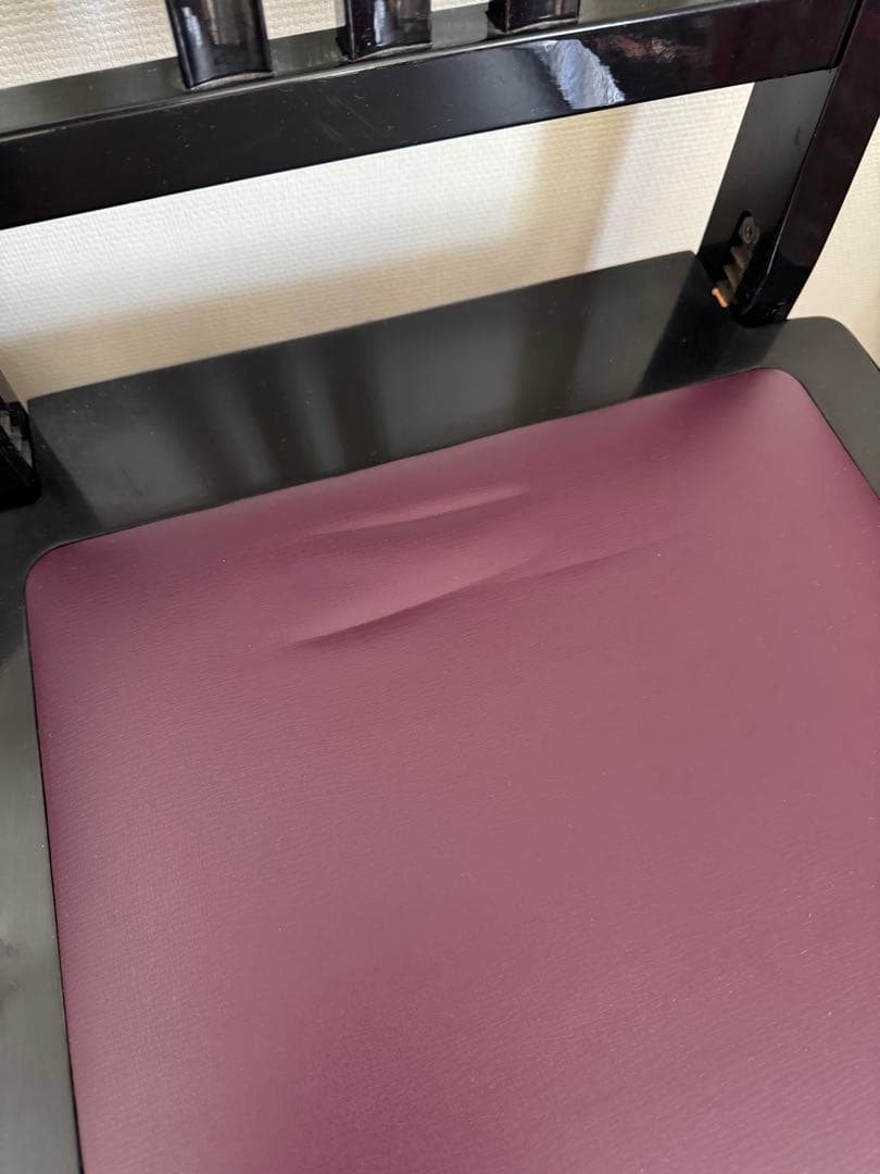 ピアノ　トムソン椅子　peacock