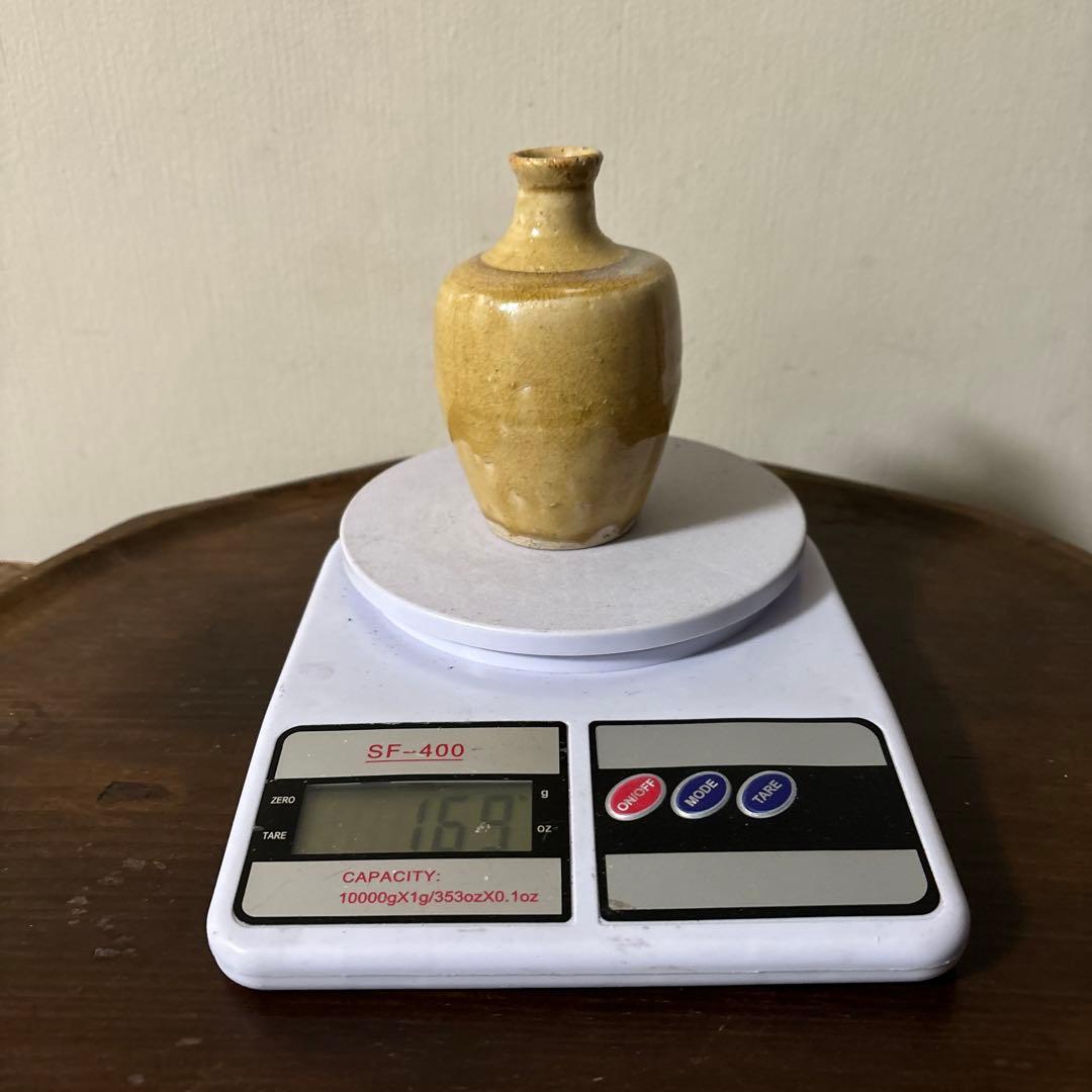 古い瀬戸小徳利　江戸明治　黄瀬戸　美濃　花器　酒器　アンティーク　古道具　検李朝