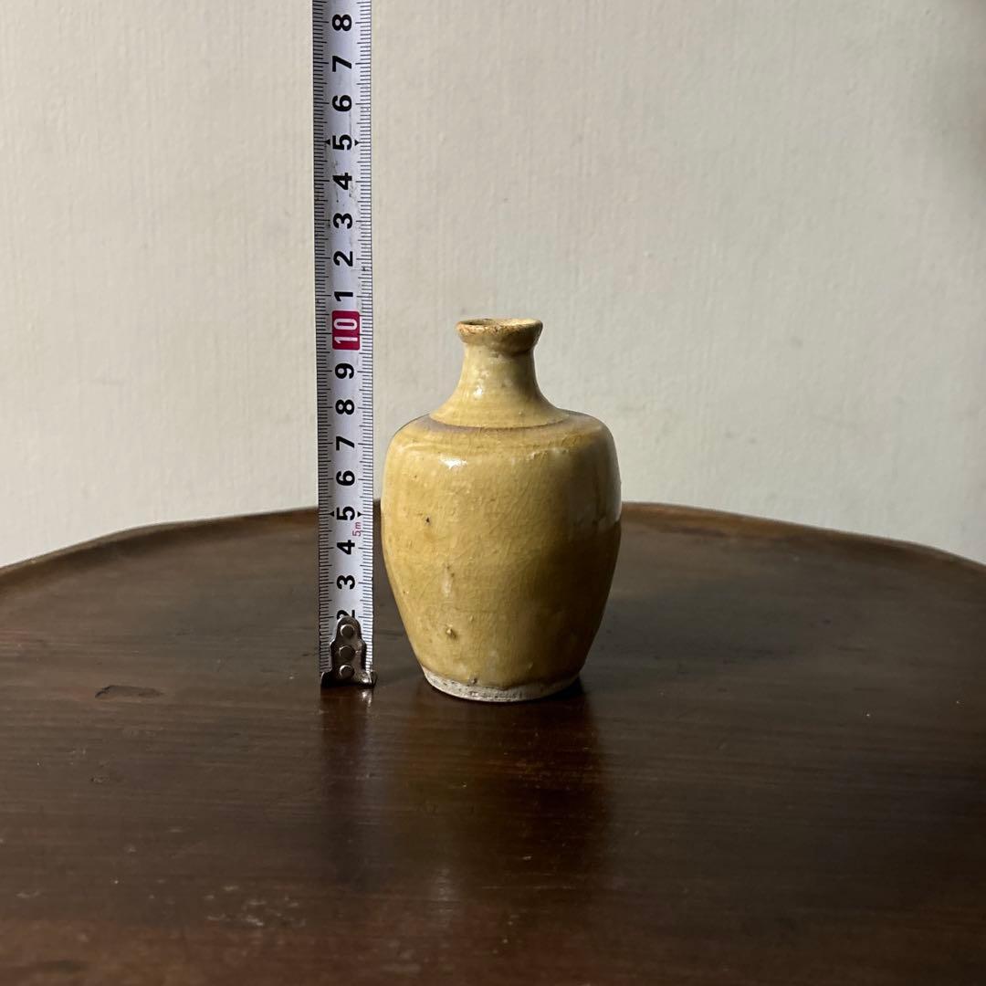 古い瀬戸小徳利　江戸明治　黄瀬戸　美濃　花器　酒器　アンティーク　古道具　検李朝