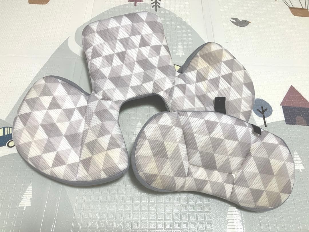 combi 　クルムーヴ スマート ISOFIX エッグショック JN-570