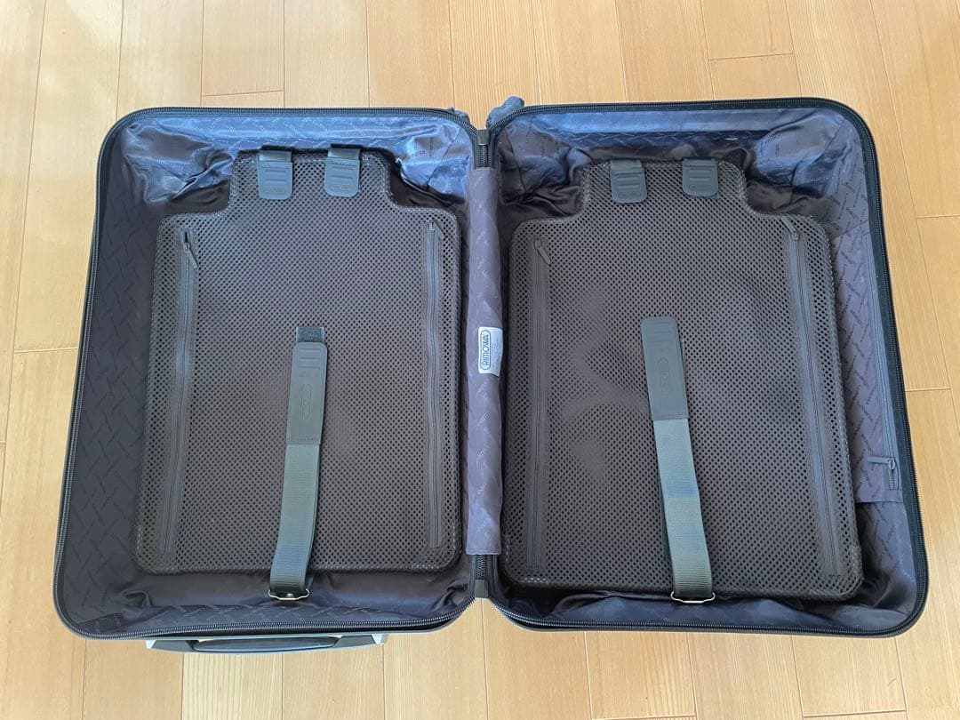 RIMOWAリモワ×ルフトハンザ スーツケース37l茶色