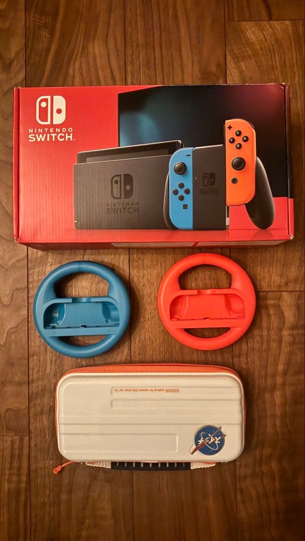 Y*u様 【箱付き新品同様超美品】Nintendo Switch本体＋おまけ