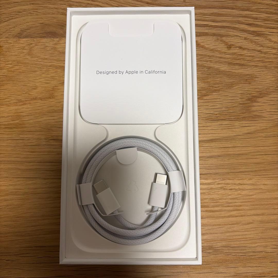 Apple iPhone 15 ブラック　128GB