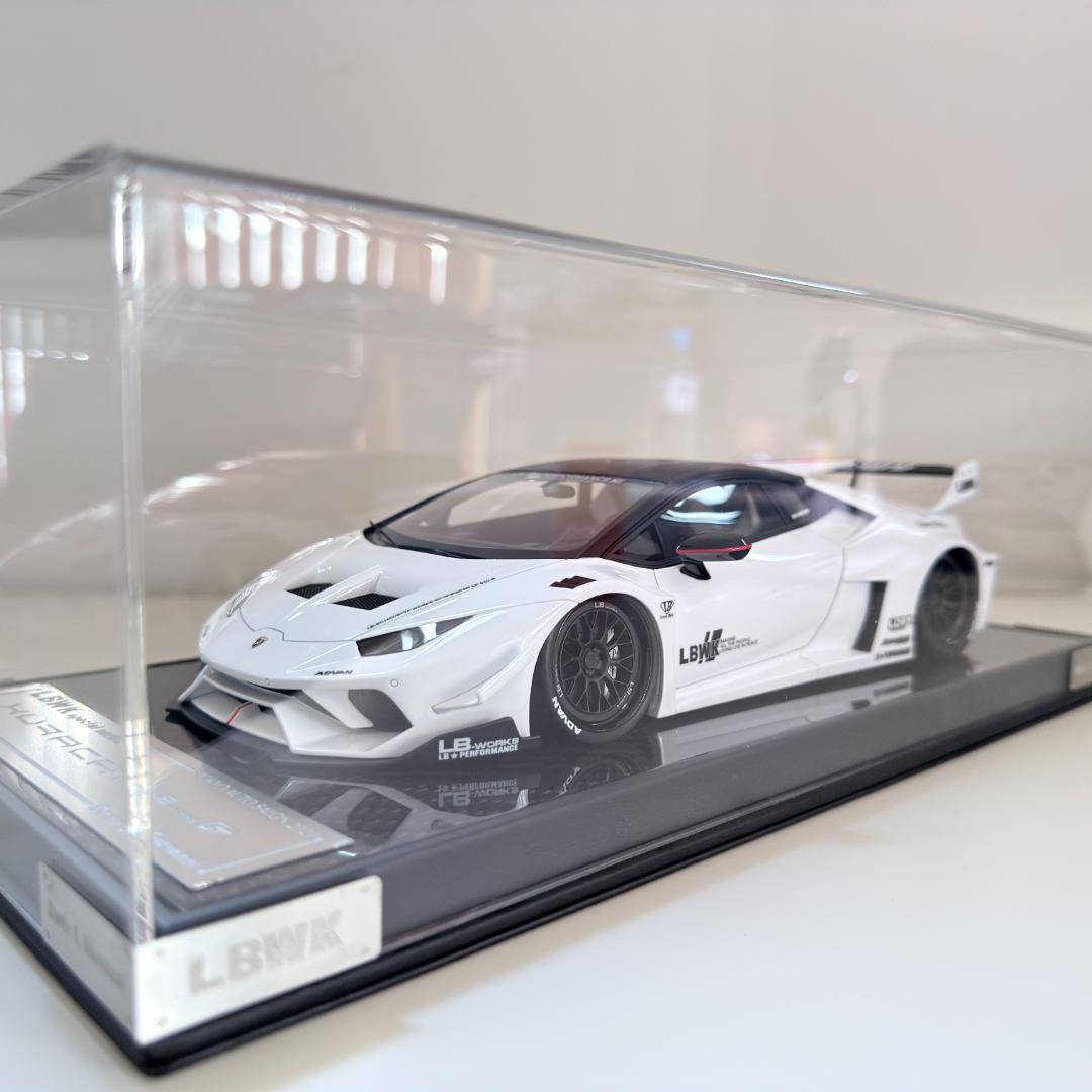 ミニカー LBWK special series HURACAN 1:18