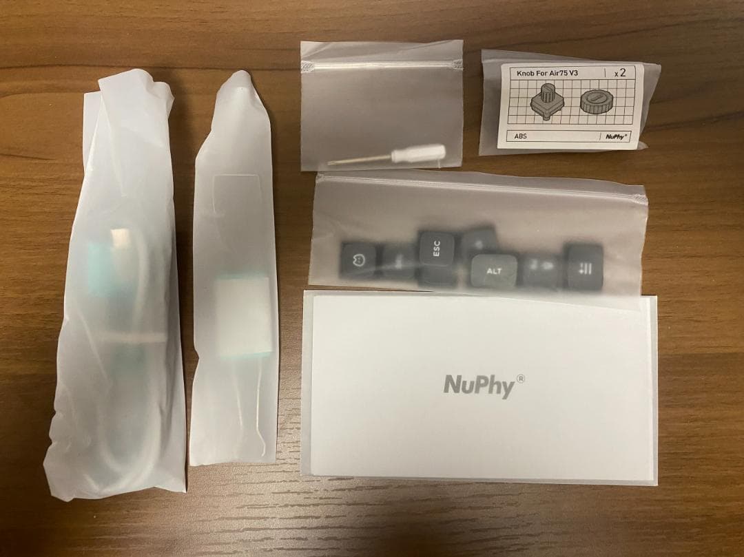 Nuphy Air75 V3 US配列 赤軸