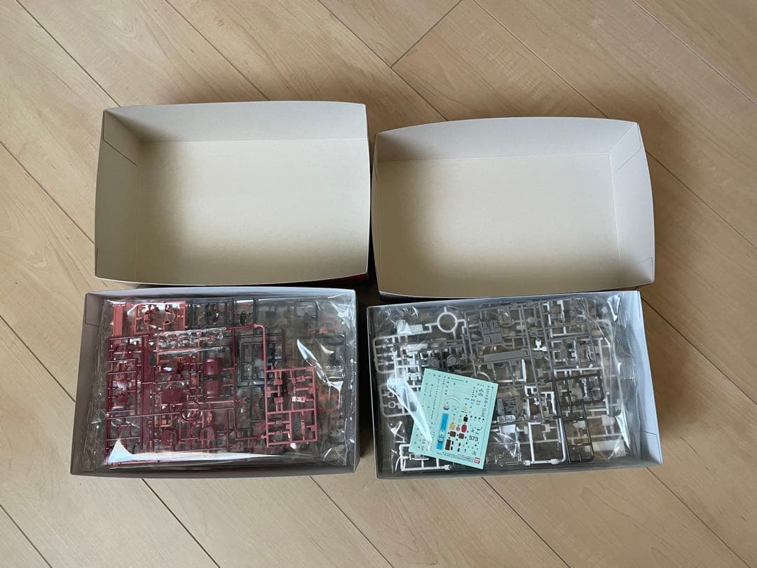 BANDAI RG ザクII 2種紅白セット