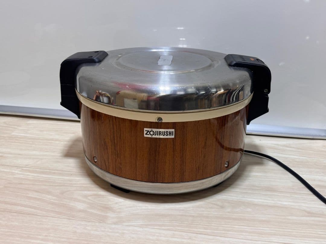 (2) Zojirushi 炊飯器 木目調 THA-C40A