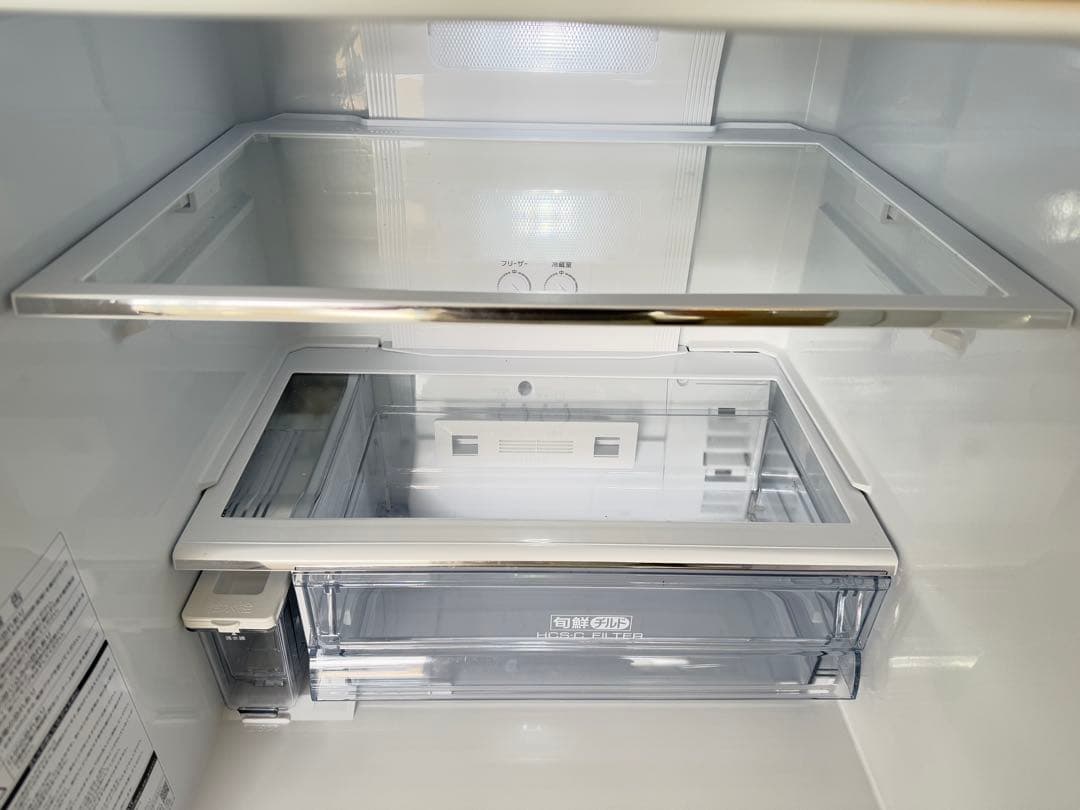 2019年製 238L AQUA 3扉冷蔵庫 AQR-SV24J
